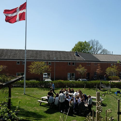 Grundlovsdag på Hadsten Højskole