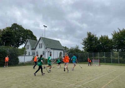 Floorball på Hadsten Højskole